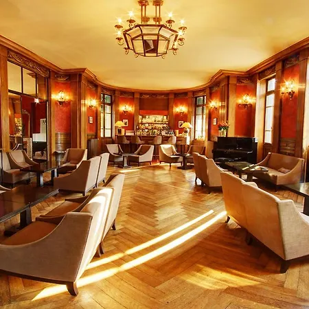 Szálloda De La Poste 4*