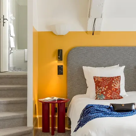 Szálloda De La Poste 4*