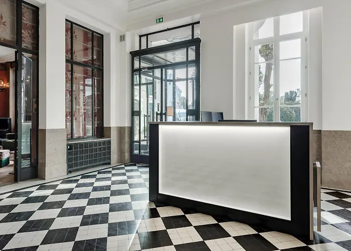 Najeti De La Poste Hotel Beaune (Cote d'Or)