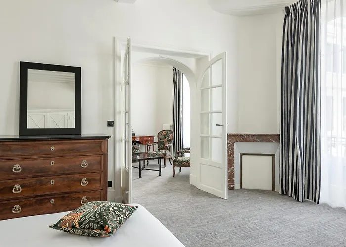 Najeti De La Poste Hotel 4*