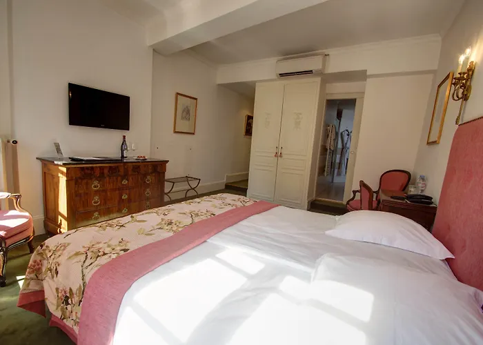 Najeti De La Poste Hotel 4*