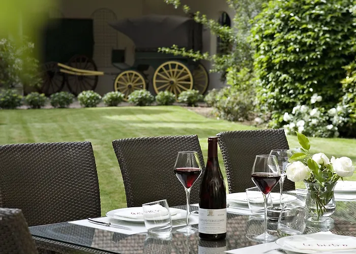 De La Poste 4* بون